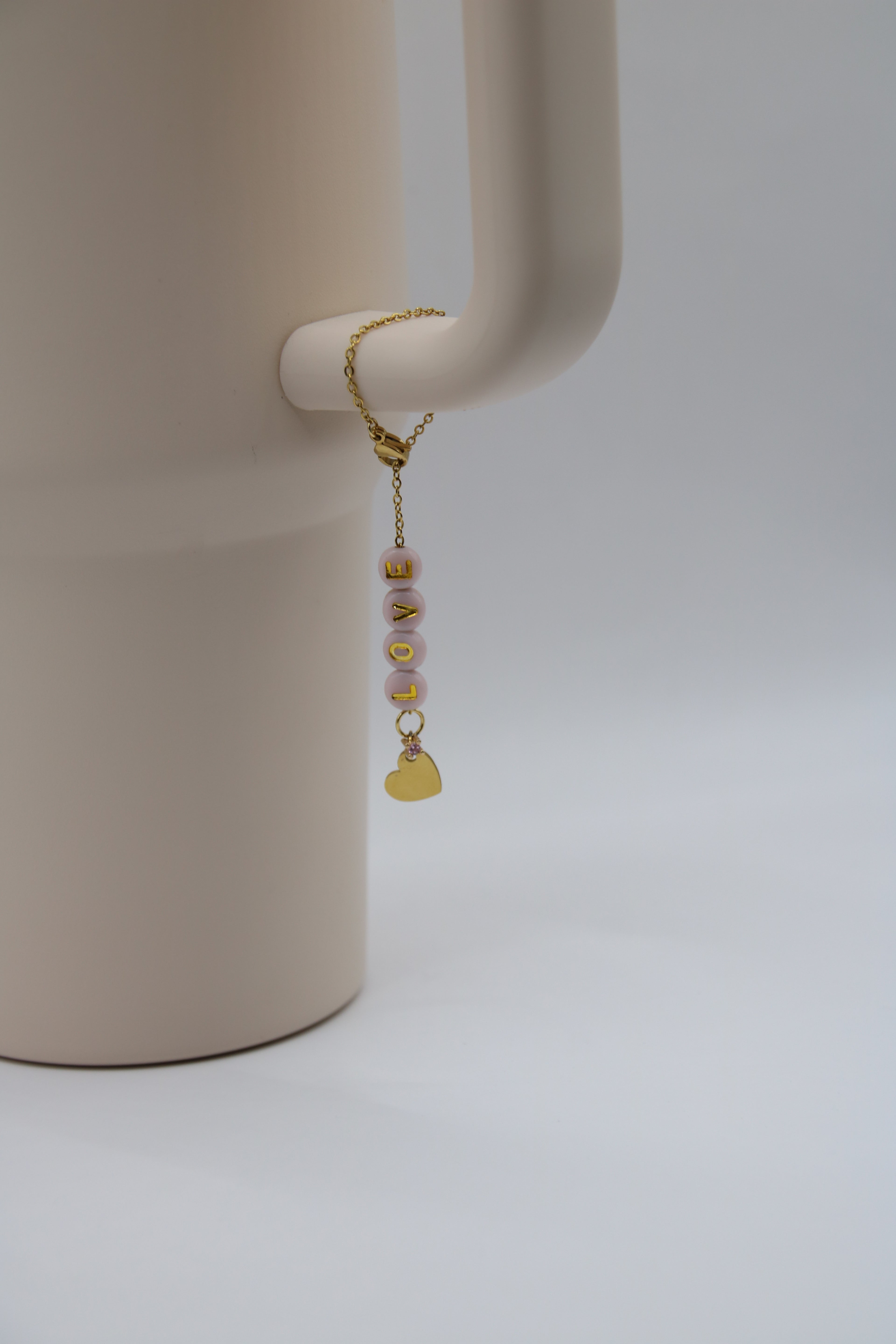 Bijoux de cup / gourde