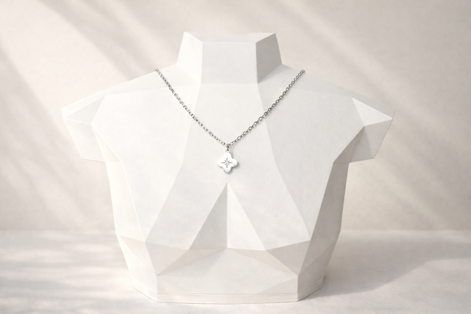 Collier Cybèle fleur
