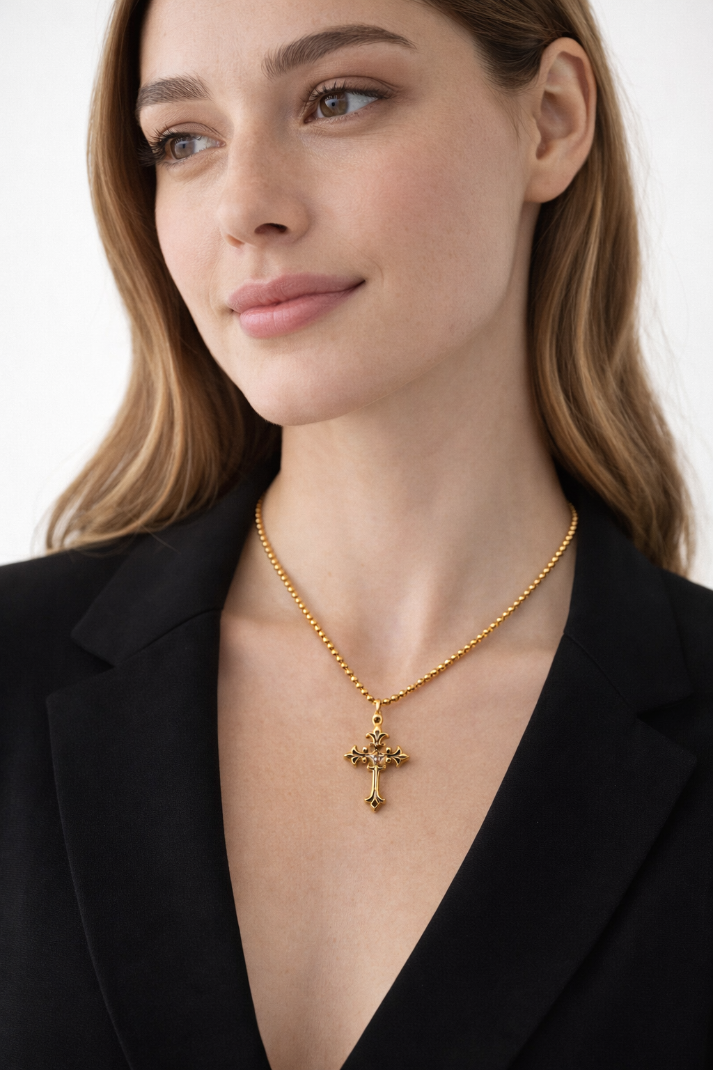 Collier Zeus Croix Dorée Femme - Pendentif Élégant en Acier Inoxydable