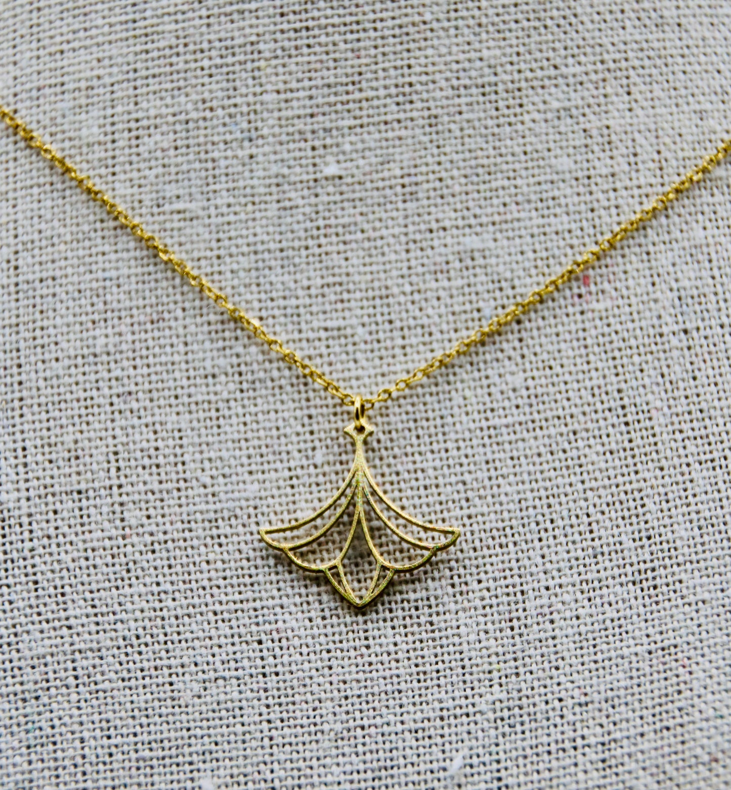 Collier Attis