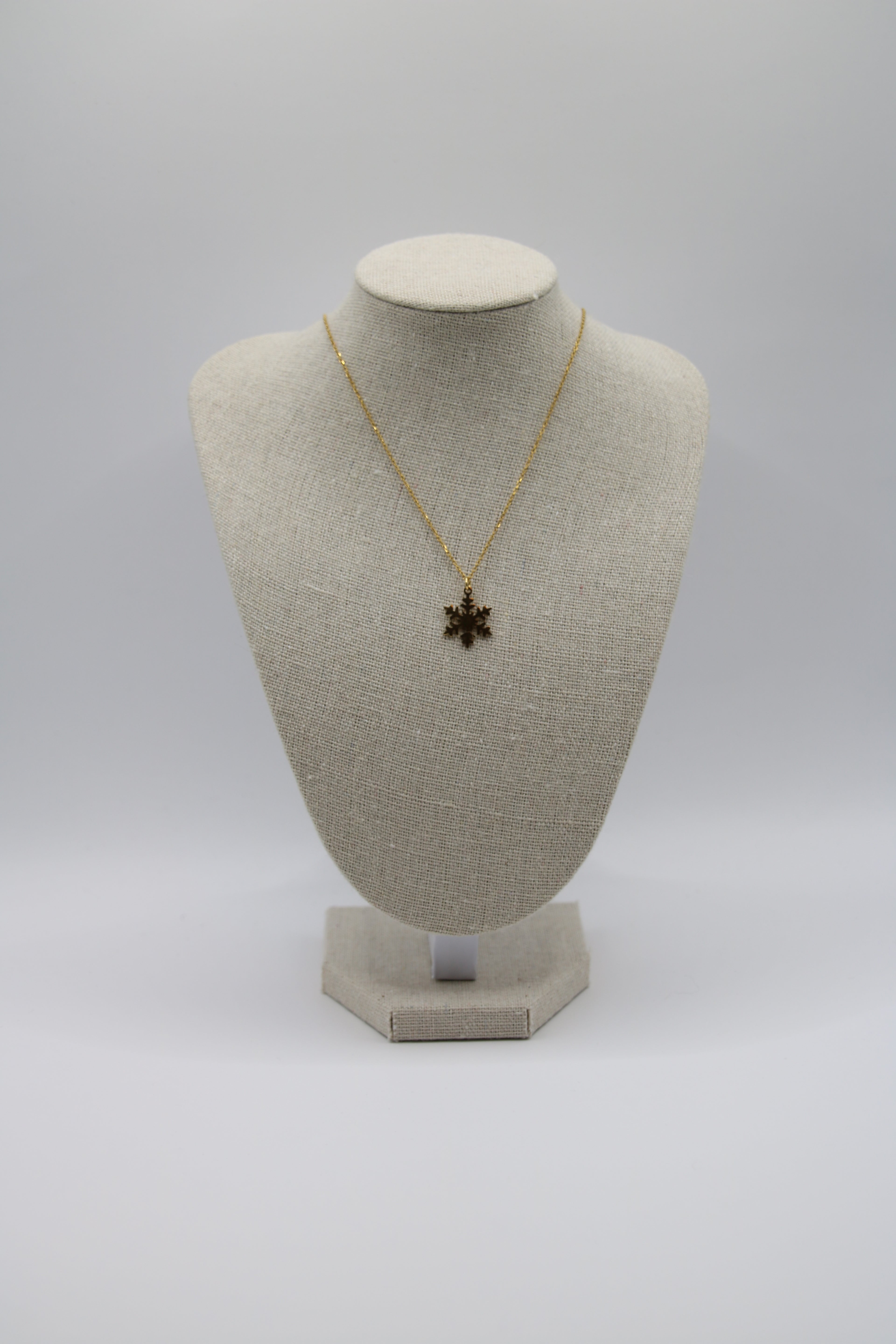 Collier Chioné