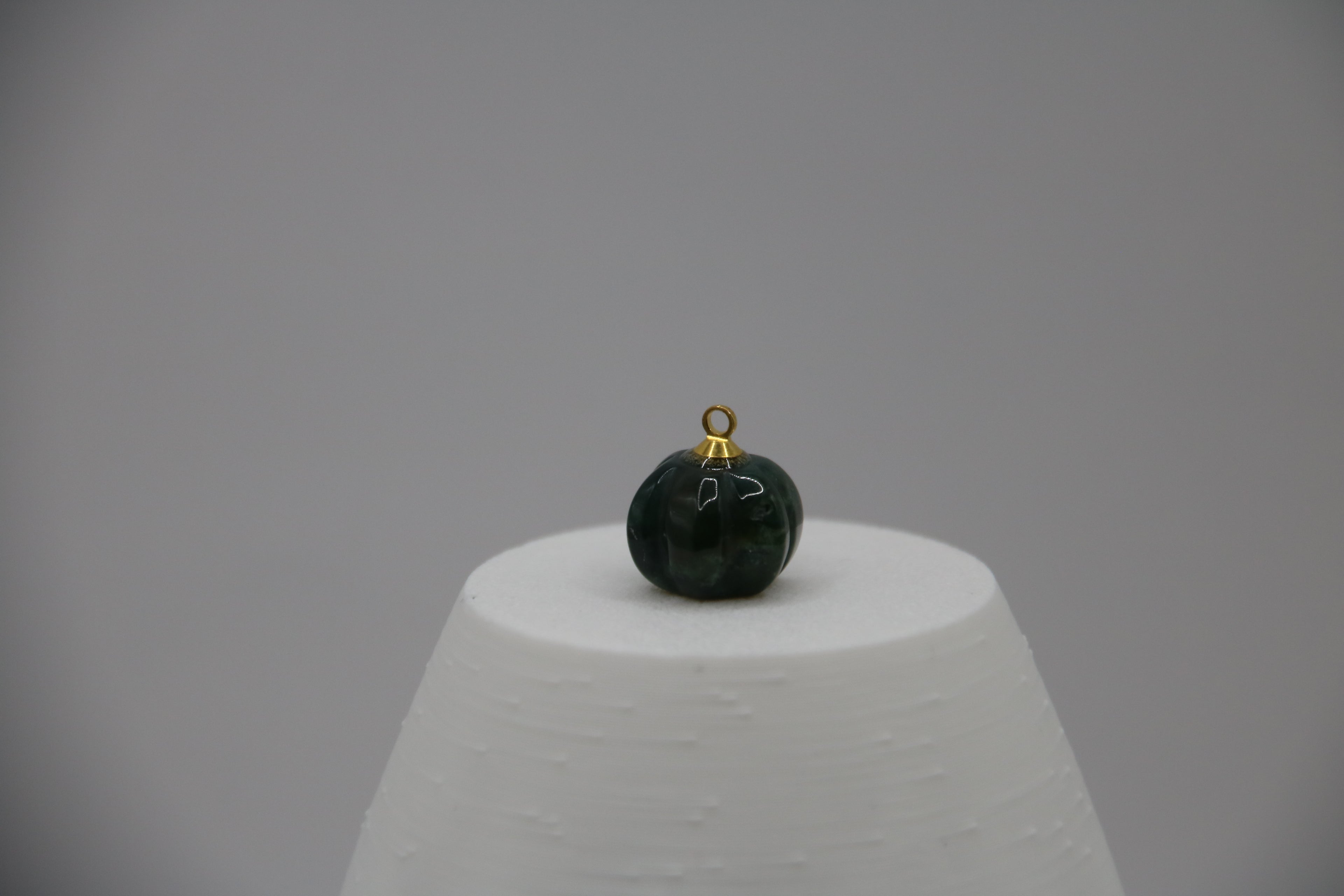 Charm Eunomie pour téléphone portable